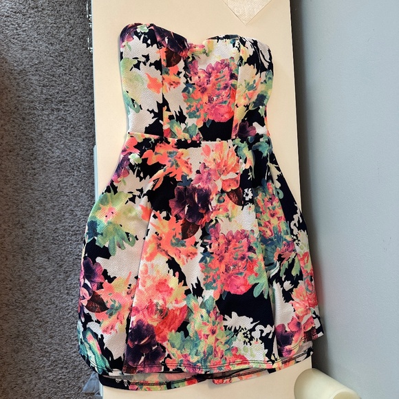 Charlotte Russe Dresses & Skirts - Charlotte Russe dress